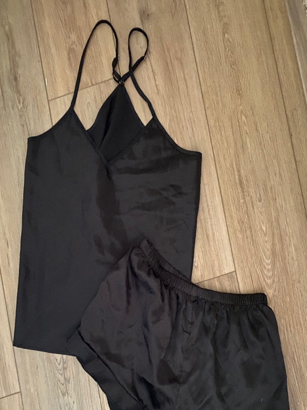 Black ruffle pajama set - medium